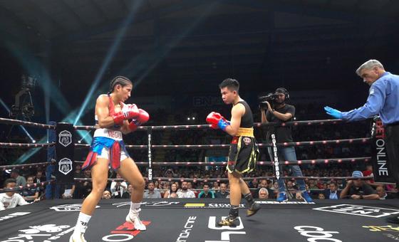 Champion woman boxer knocks out hate in Central America