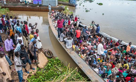 World News in Brief: Aid workers under threat, DR Congo food crisis, Niger floods