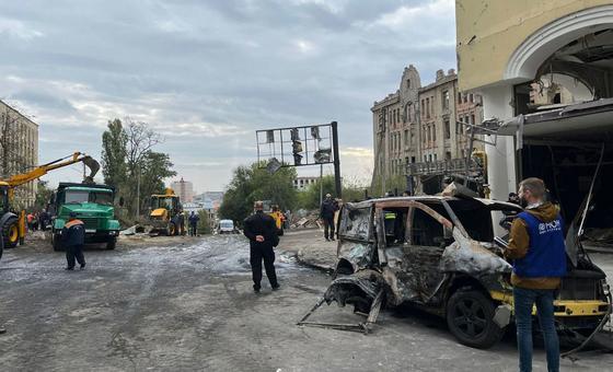 Ukraine: Top UN relief official deplores latest deadly strikes in Kharkiv