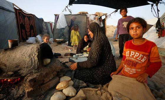 New famine alert for Gaza where families go days without food